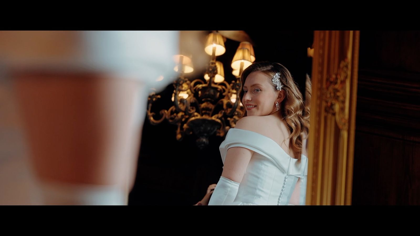 Mariée sous le lustre — extrait de film Story Film